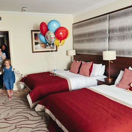 凯尔特庄园度假村酒店 纽波特 外观 照片 Family room
