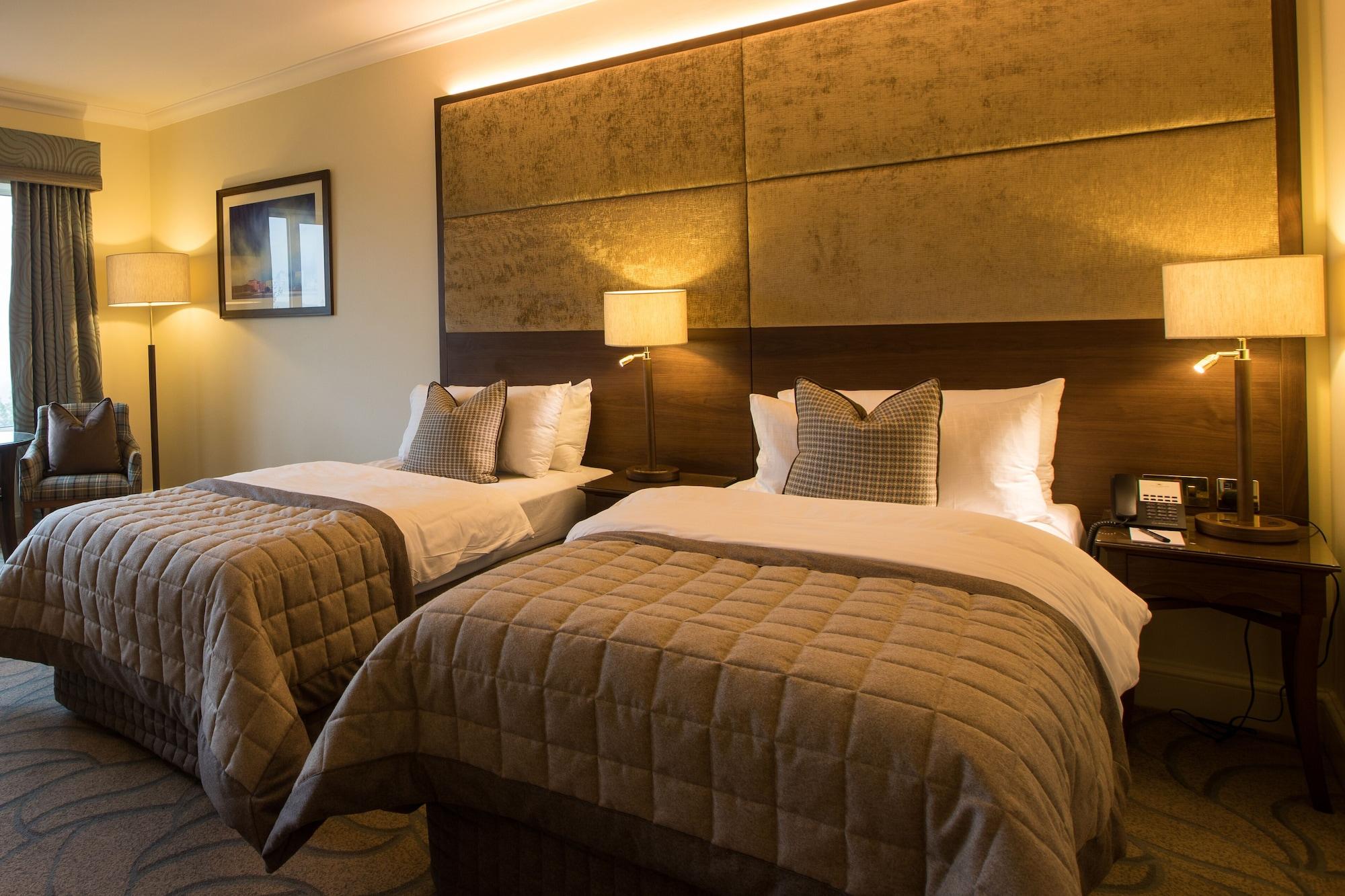 凯尔特庄园度假村酒店 纽波特 外观 照片 A bedroom at the hotel