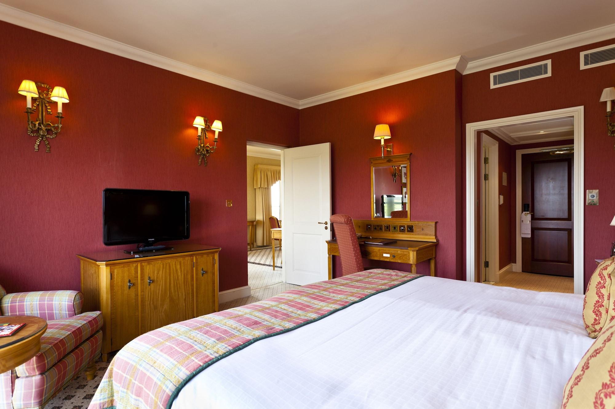 凯尔特庄园度假村酒店 纽波特 外观 照片 A bedroom at the hotel